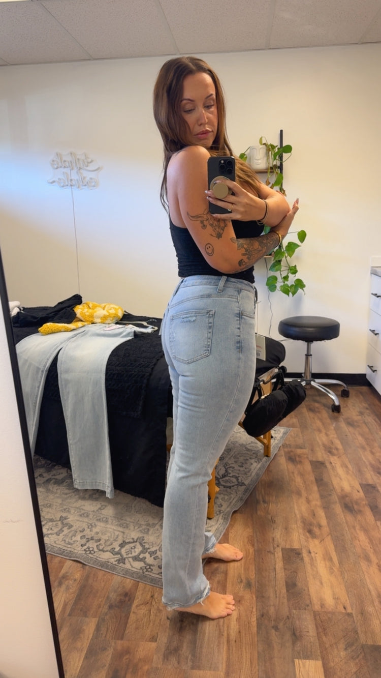 Lovervet Junpier Jean