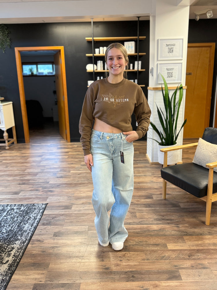 I am Autumn Crewneck