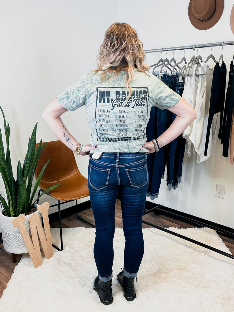 Mount Rainier Local Grand Tour Graphic Tee